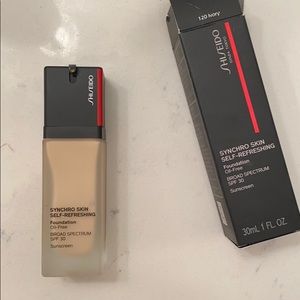 SHISEIDO SYNCHRO SKIN FOUNDATION